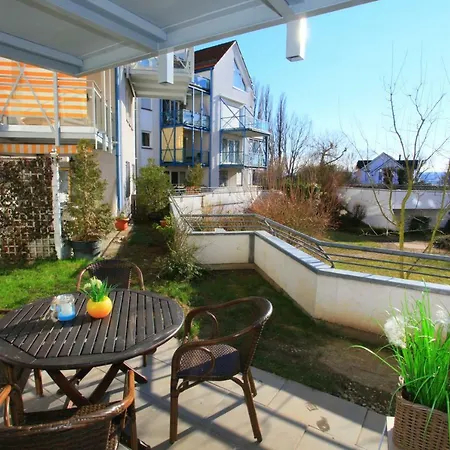 Uberlingen: Ganz Nah Am See! Schone 2,5 Ferienwohnung! *