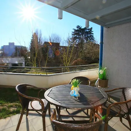 Uberlingen: Ganz Nah Am See! Schone 2,5 Ferienwohnung! *